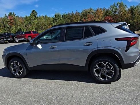 New 2025 Chevrolet Trax LT w/ Driver Confidence Package image 42