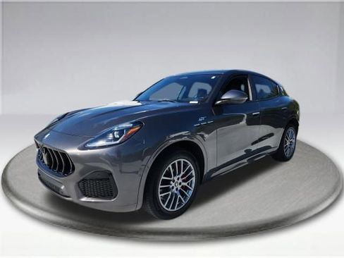Used 2023 Maserati Grecale GT image 18
