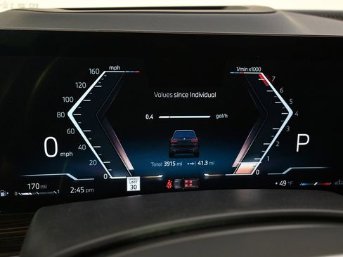 Used 2025 BMW X7 xDrive40i w/ M Sport Package image 24