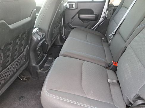 Used 2021 Jeep Wrangler Unlimited Rubicon 4xe w/ Cold Weather Group image 19