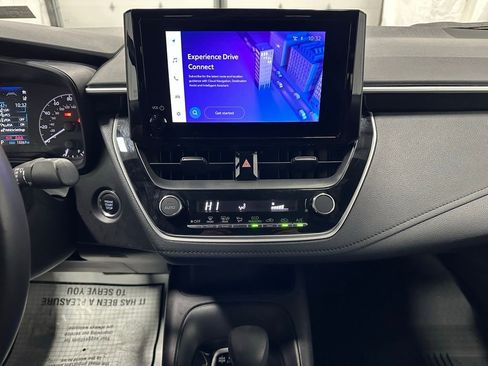 Used 2025 Toyota Corolla SE image 25