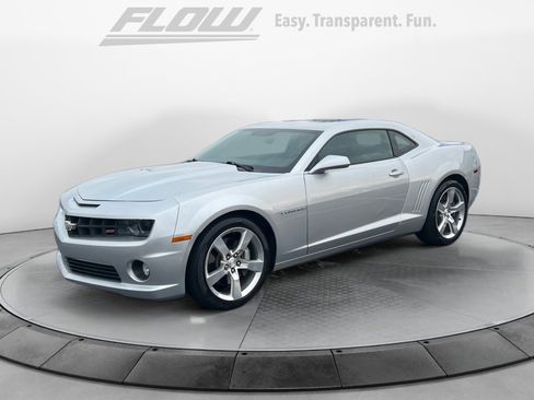 Used 2011 Chevrolet Camaro SS w/ RS Package image 3