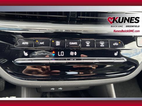 New 2026 Buick Envista Preferred FWD image 28