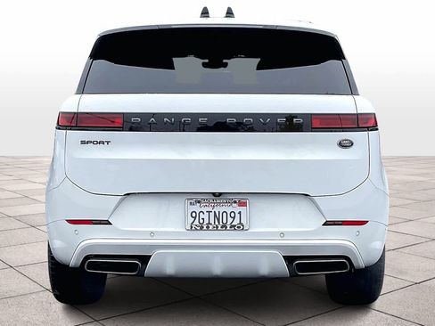 Used 2023 Land Rover Range Rover Sport SE Dynamic image 7