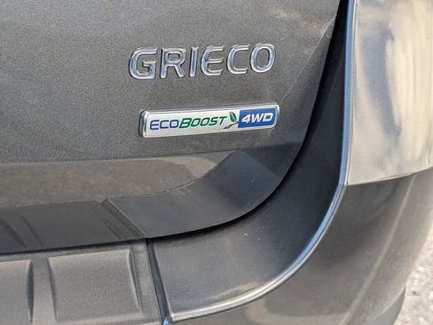 Used 2020 Ford Explorer XLT w/ Comfort Package image 12