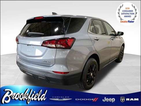 Used 2023 Chevrolet Equinox LT w/ Driver Convenience Package AWD/4WD image 8