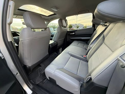 Used 2019 Toyota Tundra Limited w/ Limited Premium Package AWD/4WD image 16