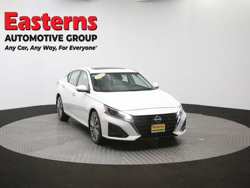 Used 2023 Nissan Altima 2.5 SL AWD/4WD image 51