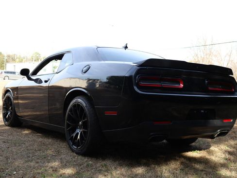 Used 2019 Dodge Challenger R/T Scat Pack image 3