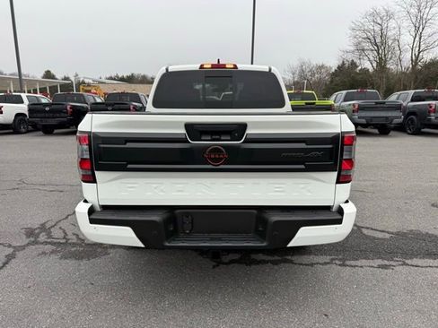 New 2026 Nissan Frontier PRO-4X w/ Pro-4x Convenience Package image 6