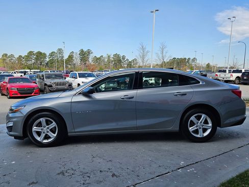 Used 2024 Chevrolet Malibu LS w/ Driver Confidence Package image 4