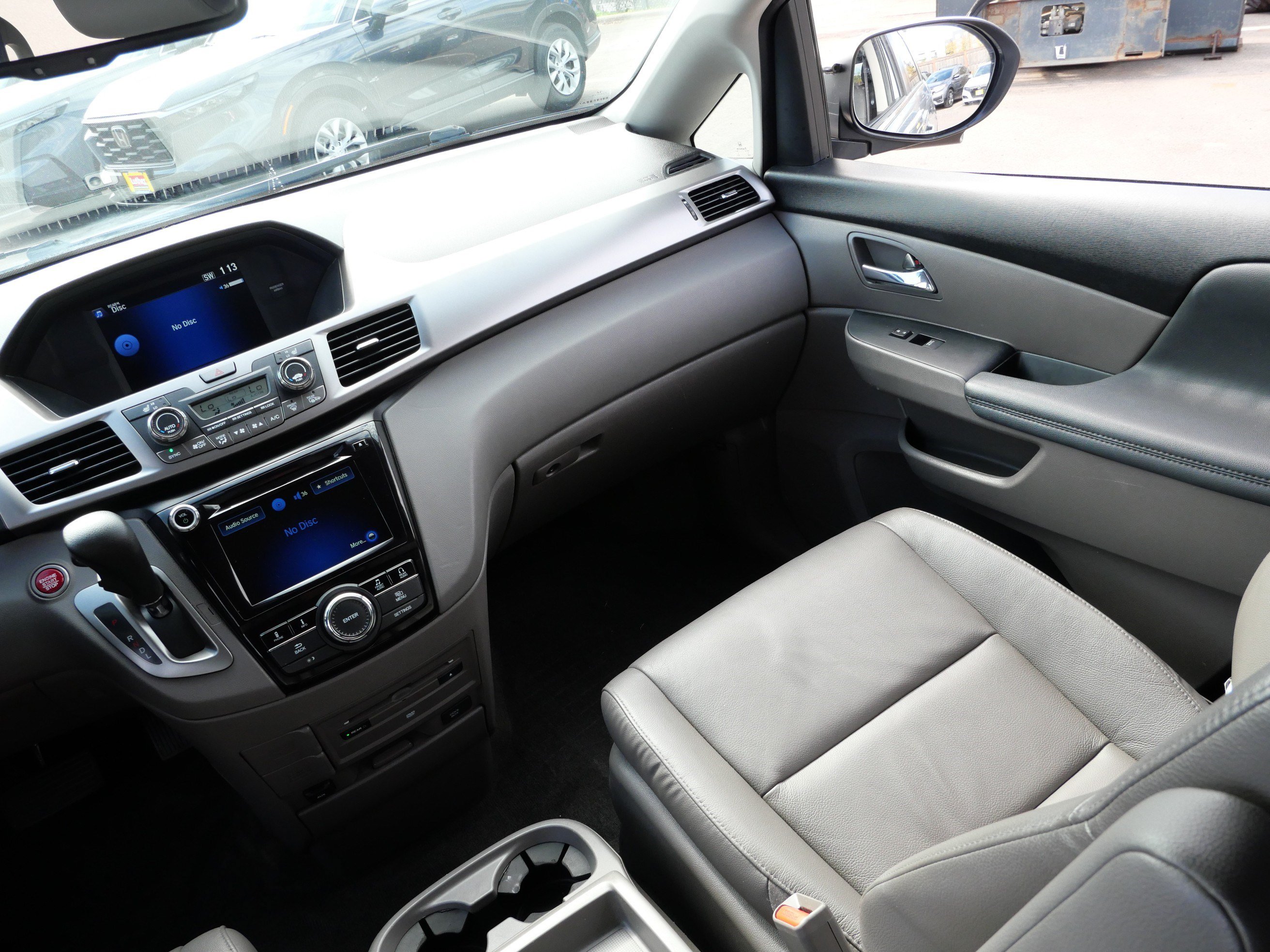 Used 2016 Honda Odyssey EX-L image 11