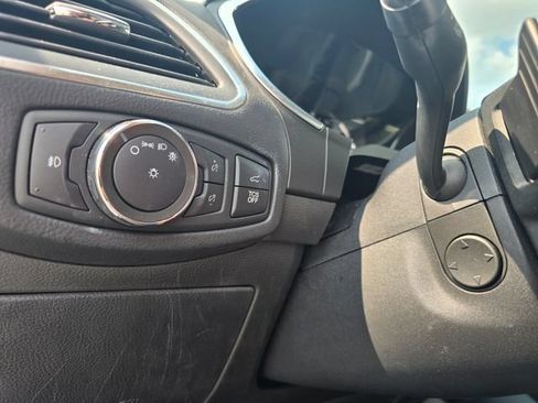 Used 2020 Ford Edge Titanium w/ Equipment Group 301A AWD/4WD image 22