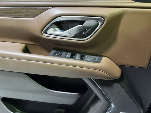 Certified 2023 Chevrolet Tahoe High Country w/ Premium Package image 26