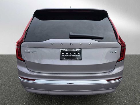 New 2026 Volvo XC90 T8 Ultra w/ Lounge Package image 4