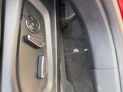 Used 2020 Ford Explorer ST w/ Premium Technology Package image 21