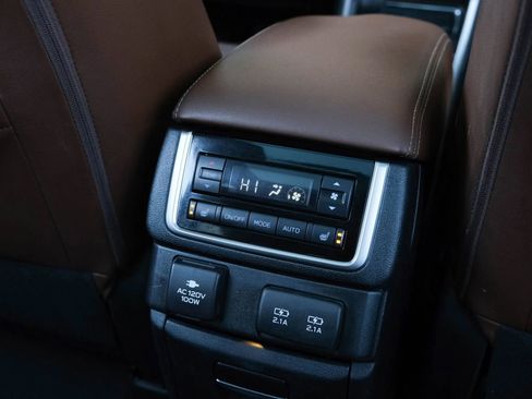 Used 2022 Subaru Ascent Touring image 35