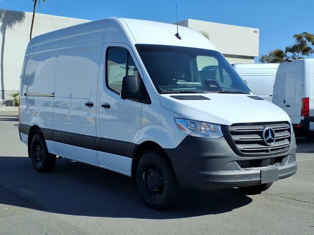 New 2026 Mercedes-Benz Sprinter 2500 image 17