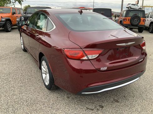 Used 2016 Chrysler 200 Limited w/ Anniversary Edition FWD image 9