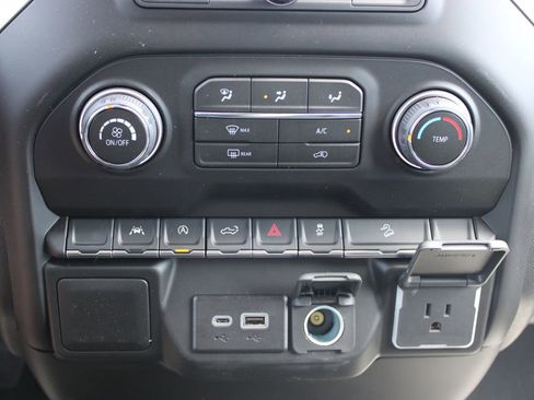 New 2026 Chevrolet Silverado 1500 Custom Trail Boss AWD/4WD image 41
