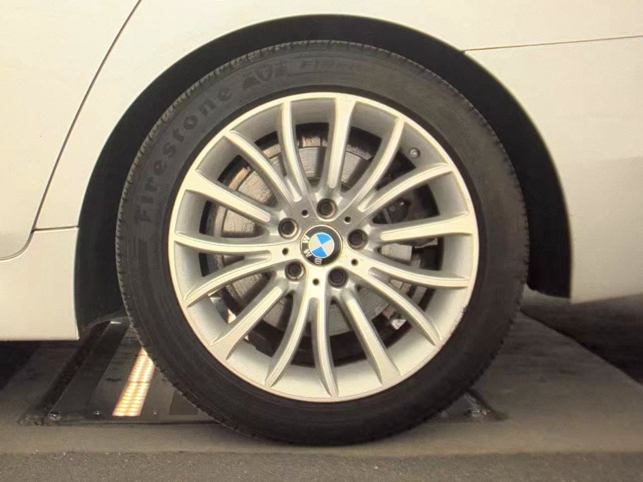 Used 2015 BMW 528i Sedan RWD image 12