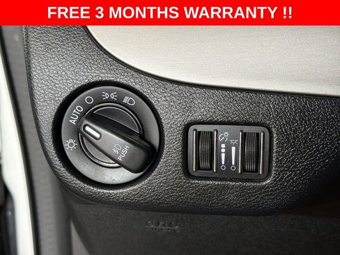 Used 2017 Dodge Grand Caravan GT image 41