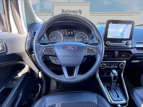 Used 2019 Ford EcoSport SES image 5