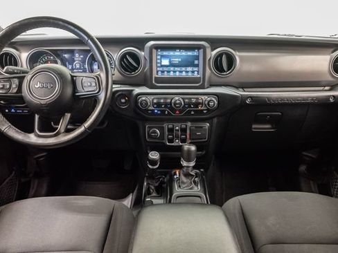 Used 2023 Jeep Wrangler Unlimited w/ Cold Weather Group AWD/4WD image 29