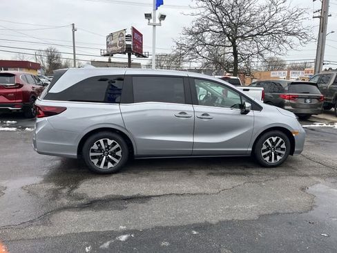 New 2026 Honda Odyssey EX-L image 11