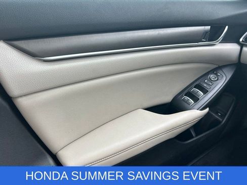 Used 2022 Honda Accord LX image 13