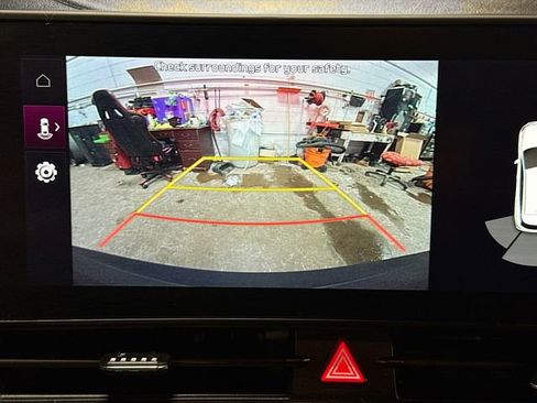 Used 2023 Kia Sportage EX image 14