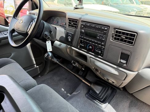 Used 2003 Ford F350 XLT AWD/4WD image 6