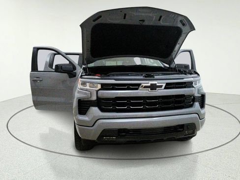 Used 2024 Chevrolet Silverado 1500 RST w/ True North Edition Plus AWD/4WD image 9