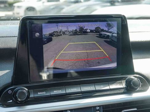 Certified 2024 Kia Forte LXS w/ LXS Technology Package image 22