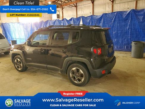 Used 2015 Jeep Renegade Latitude w/ Cold Weather Group II image 3