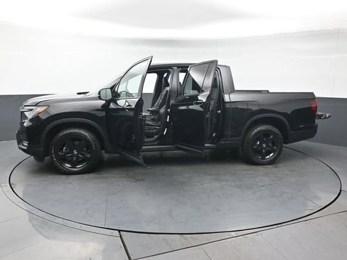 Certified 2023 Honda Ridgeline Black Edition image 51