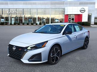 New 2025 Nissan Altima 2.5 SR w/ SR Premium Package video 1