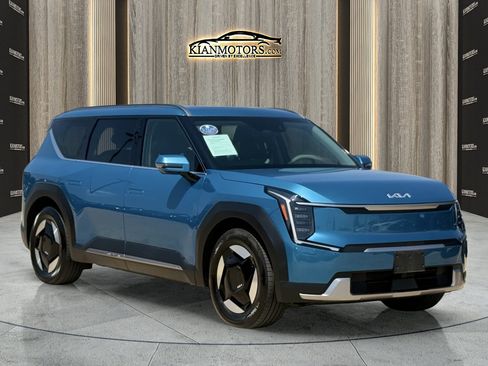 Used 2024 Kia EV9 Wind AWD/4WD image 1