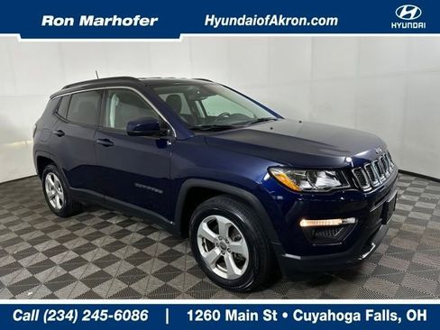 Used 2019 Jeep Compass Latitude image 1