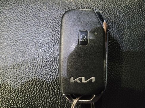 Used 2023 Kia Forte GT-Line w/ GT-Line Premium Package image 32