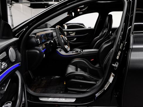 Used 2019 Mercedes-Benz E 63 AMG S image 4