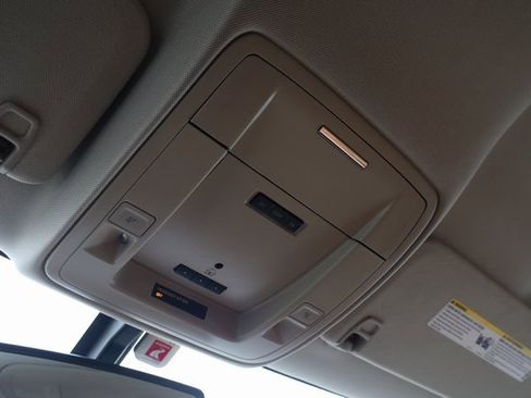 Used 2016 GMC Sierra 1500 SLE w/ SLE Value Package image 18