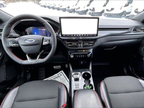 Certified 2023 Ford Escape ST-Line image 14