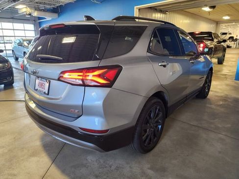 Certified 2024 Chevrolet Equinox RS w/ LPO, Floor Liner Package image 4