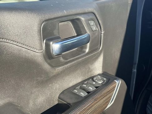 Used 2020 Chevrolet Silverado 1500 LT Trail Boss image 25