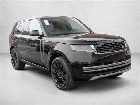 New 2026 Land Rover Range Rover SE image 7