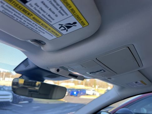 Used 2020 Jaguar E-PACE image 22