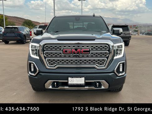 Used 2021 GMC Sierra 1500 Denali w/ Denali Ultimate Package AWD/4WD image 8