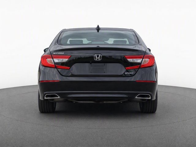 Used 2018 Honda Accord Sport image 7