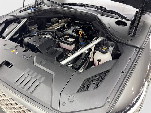 Used 2024 Genesis GV70 2.5T w/ Advanced Package image 73